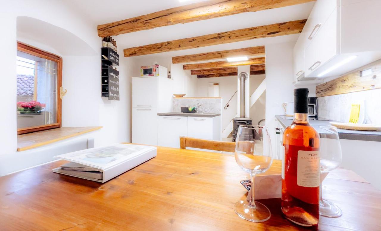Apartment Villa Irena Great For A Family Holiday With Free Parking And Ev Station Ajdovscina Exterior photo
